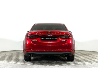 Подержанный автомобиль Mazda 6 Sedan 2017 года (6 фото)