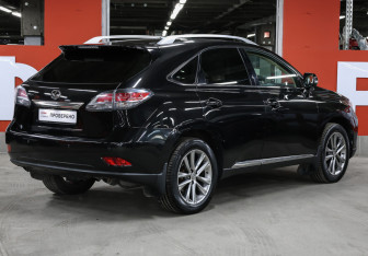 Подержанный автомобиль Lexus RX 2012 года (5 фото)