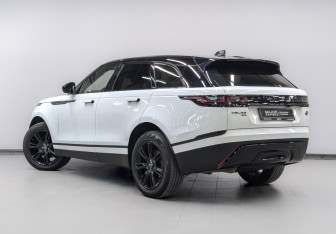 Подержанный автомобиль Land Rover Range Rover Velar 2017 года (7 фото)