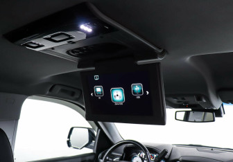 Подержанный автомобиль Chevrolet Tahoe 2015 года (18 фото)