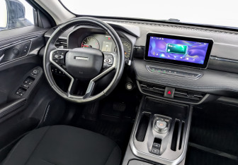 Подержанный автомобиль Haval Jolion 2022 года (29 фото)