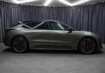 Подержанный автомобиль Zeekr 001 2024 года (4 фото)