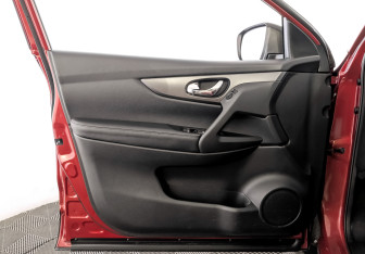 Подержанный автомобиль Nissan Qashqai 2019 года (19 фото)