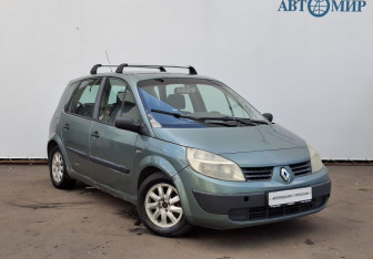 Подержанный автомобиль Renault Scenic 2004 года (3 фото)