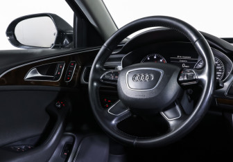 Подержанный автомобиль Audi A6 Sedan 2014 года (13 фото)