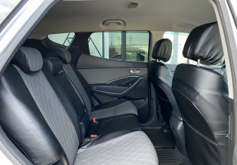 Подержанный автомобиль Hyundai Santa Fe 2014 года (22 фото)