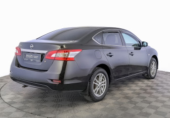 Подержанный автомобиль Nissan Sentra Sedan 2014 года (5 фото)
