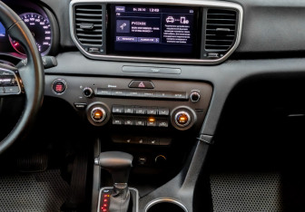 Подержанный автомобиль Kia Sportage 2021 года (15 фото)