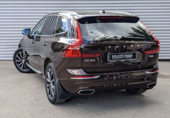 Подержанный автомобиль Volvo XC60 2019 года (7 фото)