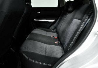 Подержанный автомобиль Suzuki Vitara 2018 года (11 фото)