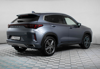 Подержанный автомобиль Exeed LX 2022 года (7 фото)