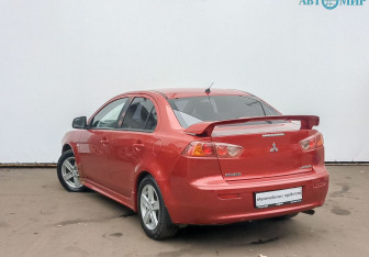 Подержанный автомобиль Mitsubishi Lancer Sedan 2008 года (7 фото)
