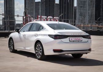 Новый Lexus ES 2025 (7 фото)