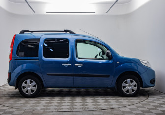 Подержанный автомобиль Renault Kangoo 2015 года (6 фото)