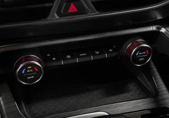 Подержанный автомобиль Knewstar 001 2024 года (17 фото)