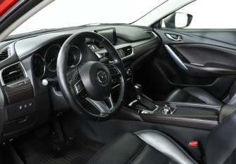 Подержанный автомобиль Mazda 6 Sedan 2016 года (13 фото)
