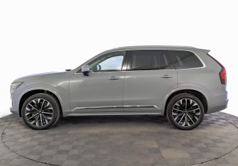 Новый Volvo XC90 2026 (3 фото)