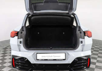 Подержанный автомобиль BMW X2 2024 года (9 фото)