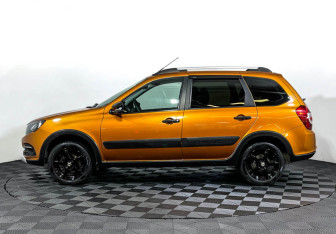 Подержанный автомобиль LADA (ВАЗ) Granta Wagon 2020 года (8 фото)