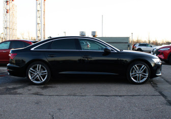 Подержанный автомобиль Audi A6 Sedan 2021 года (4 фото)