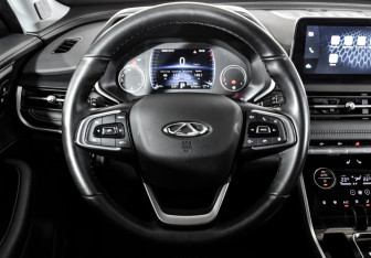 Подержанный автомобиль Chery Tiggo 8 2020 года (21 фото)