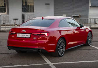 Подержанный автомобиль Audi A5 Coupe 2017 года (6 фото)
