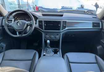 Подержанный автомобиль Volkswagen Teramont 2019 года (9 фото)