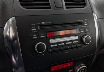 Подержанный автомобиль Suzuki SX4 Hatchback 2012 года (26 фото)