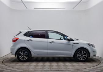 Подержанный автомобиль Kia Rio Hatchback 2013 года (4 фото)