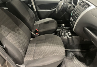 Подержанный автомобиль Datsun on-DO 2015 года (9 фото)