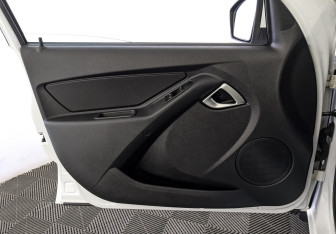 Подержанный автомобиль LADA (ВАЗ) Granta Liftback 2024 года (18 фото)