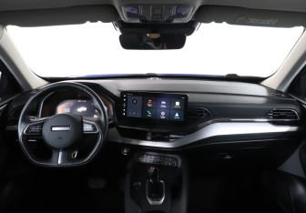 Подержанный автомобиль Haval F7x 2024 года (12 фото)