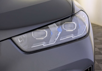 Подержанный автомобиль BMW X5 2025 года (13 фото)