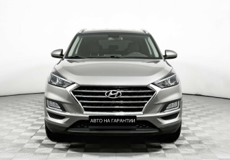 Подержанный автомобиль Hyundai Tucson 2020 года (2 фото)