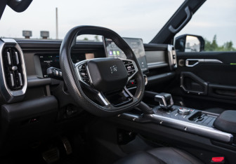 Подержанный автомобиль Jetour T2 2024 года (9 фото)