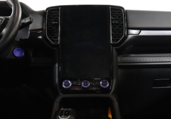 Подержанный автомобиль Ford Ranger 2023 года (14 фото)