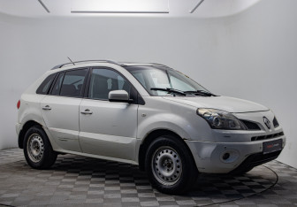 Подержанный автомобиль Renault Koleos 2009 года (7 фото)