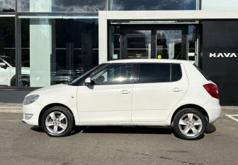 Подержанный автомобиль Skoda Fabia Hatchback 2013 года (8 фото)