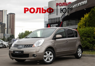 Подержанный автомобиль Nissan Note 2008 года (1 фото)