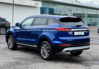 Подержанный автомобиль Geely Atlas Pro 2023 года (7 фото)