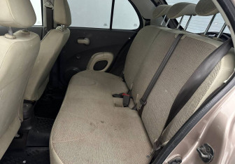 Подержанный автомобиль Nissan Micra Hatchback 2007 года (10 фото)