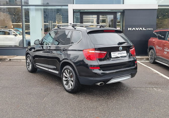Подержанный автомобиль BMW X3 2016 года (7 фото)
