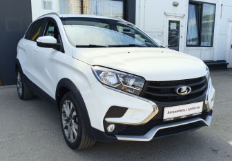 Подержанный автомобиль LADA (ВАЗ) XRAY 2021 года (3 фото)