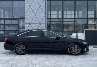 Подержанный автомобиль Audi A6 Sedan 2019 года (4 фото)