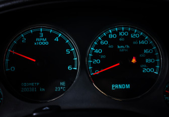 Подержанный автомобиль Chevrolet Tahoe 2012 года (19 фото)