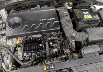 Подержанный автомобиль Kia Ceed Hatchback 2018 года (9 фото)