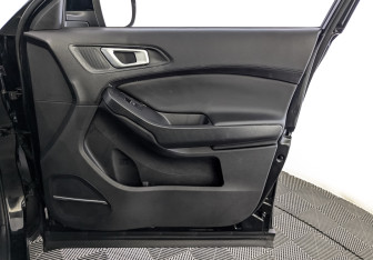Подержанный автомобиль Chery Tiggo 4 2023 года (25 фото)