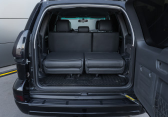 Подержанный автомобиль Toyota Land Cruiser Prado 2008 года (9 фото)
