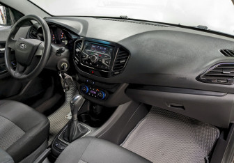 Подержанный автомобиль LADA (ВАЗ) Vesta Sedan 2021 года (19 фото)