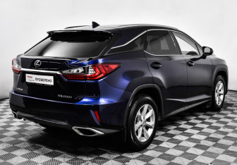 Подержанный автомобиль Lexus RX 2017 года (5 фото)